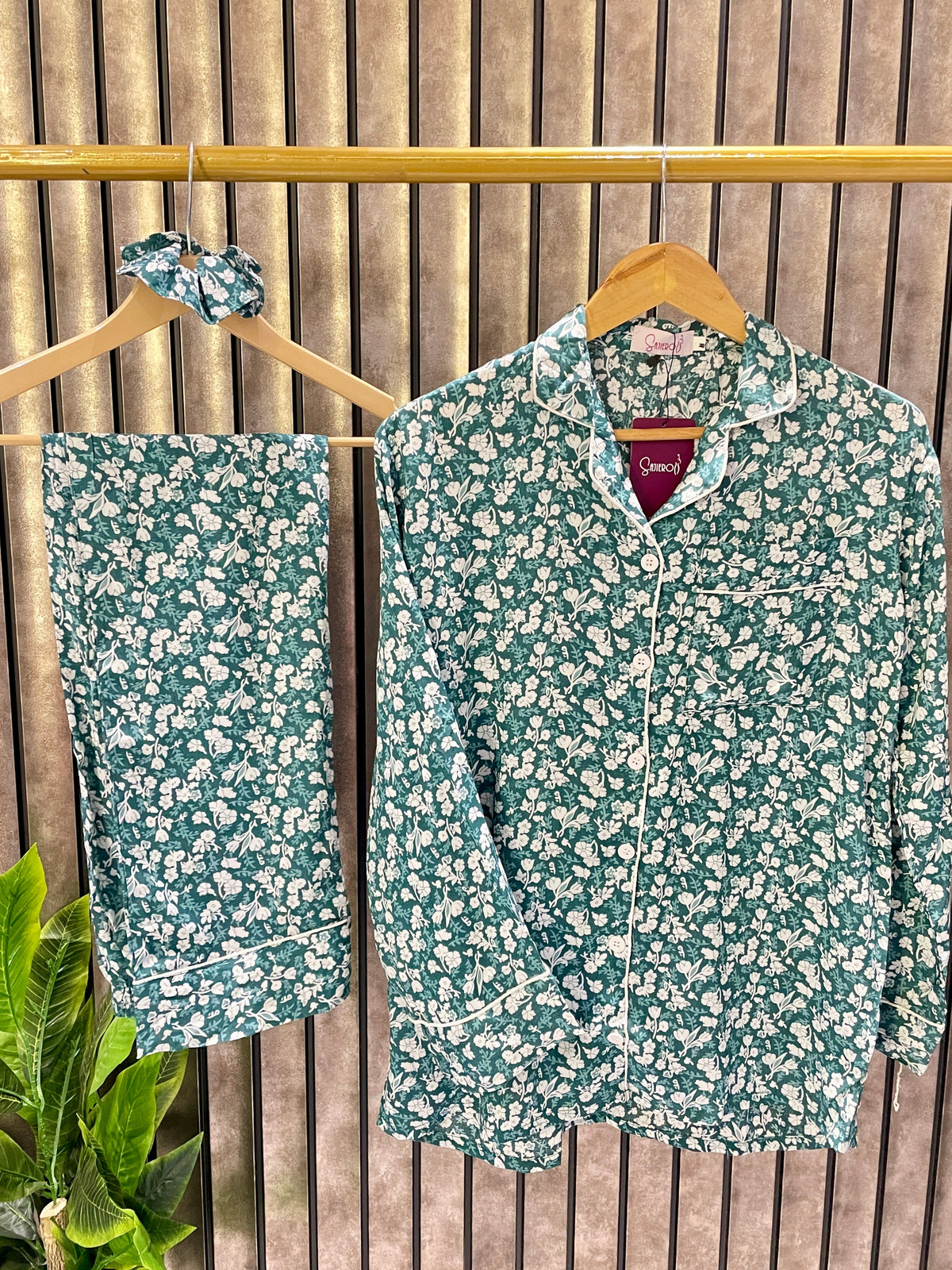 Victoria Floral Deep Sea Green Linen Pajama Suit